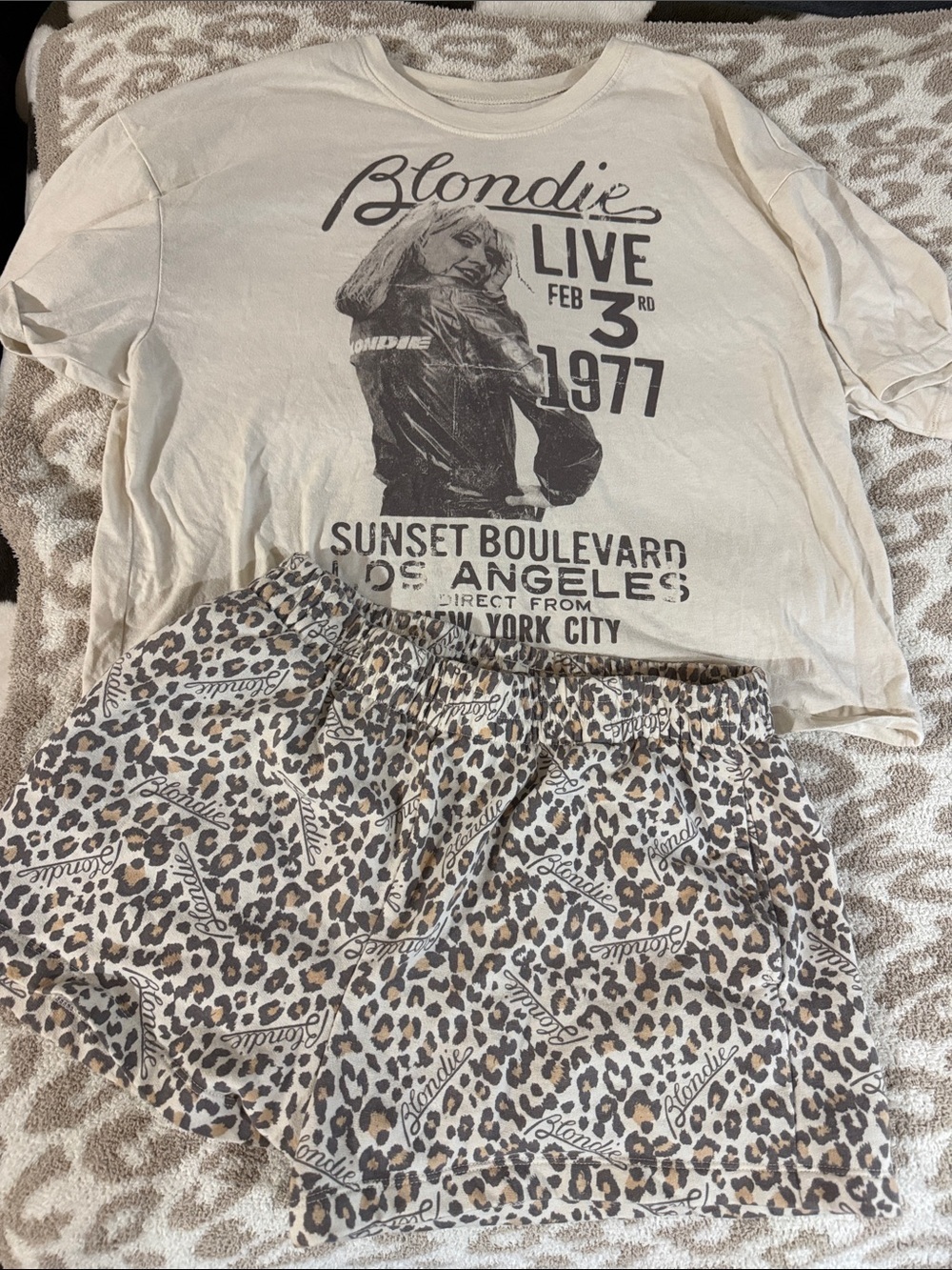 Blondie lounge short set shorts shirt — Cream & Brown L